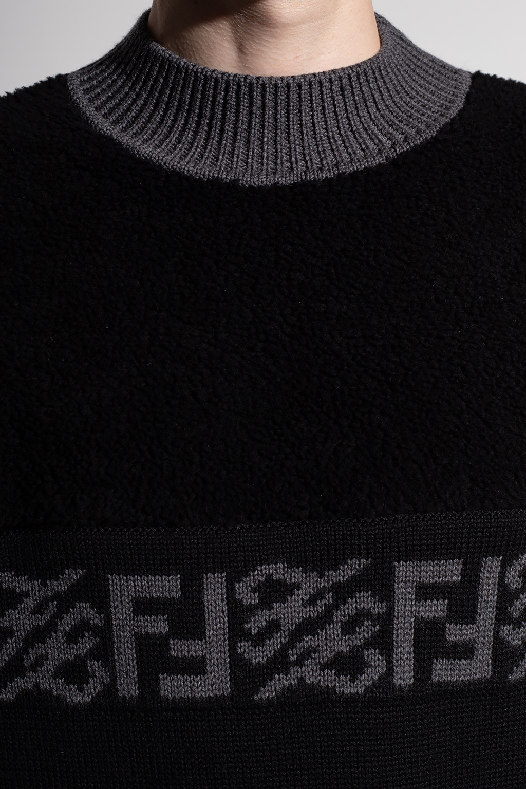 GenesinlifeShops Azerbaijan - FENDI WOOL BEANIE WITH LOGO Fendi